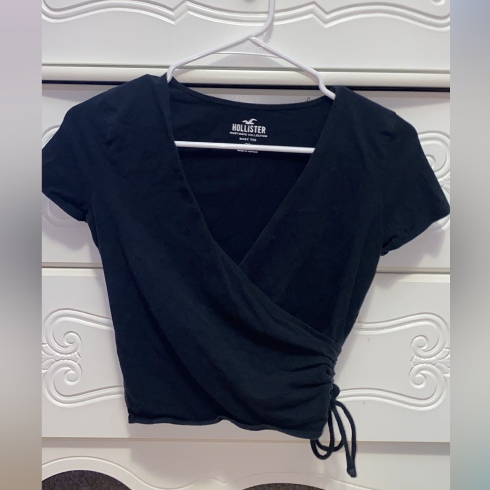 Black Medium Hollister Top